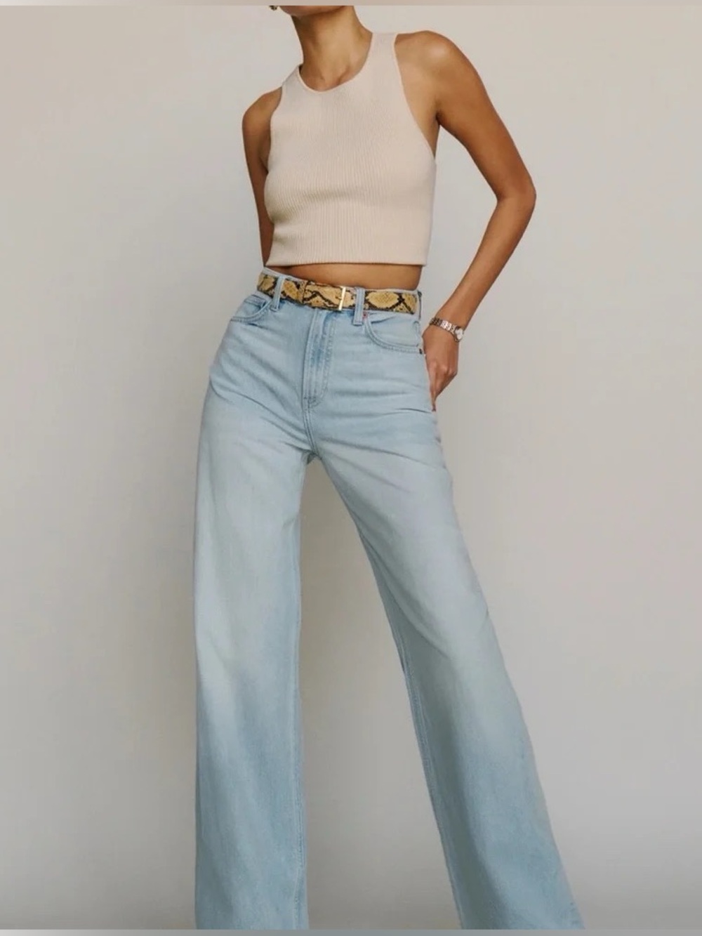 Reformation Cary Lived-in Wide Leg Jeans in Sheyenne (US 6/28)